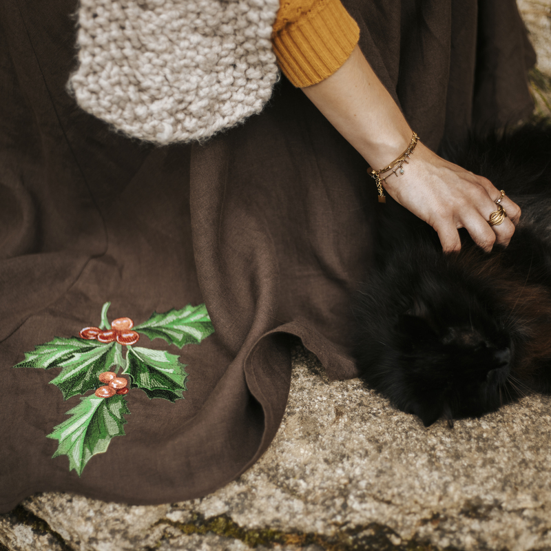 broderie houx et chat