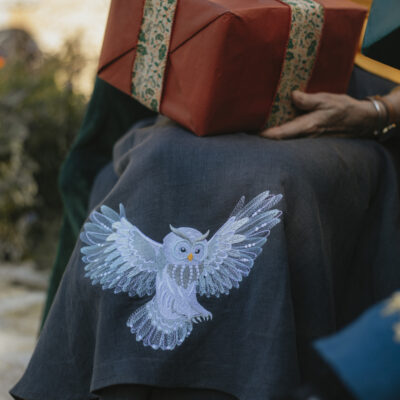 detail broderies hibou